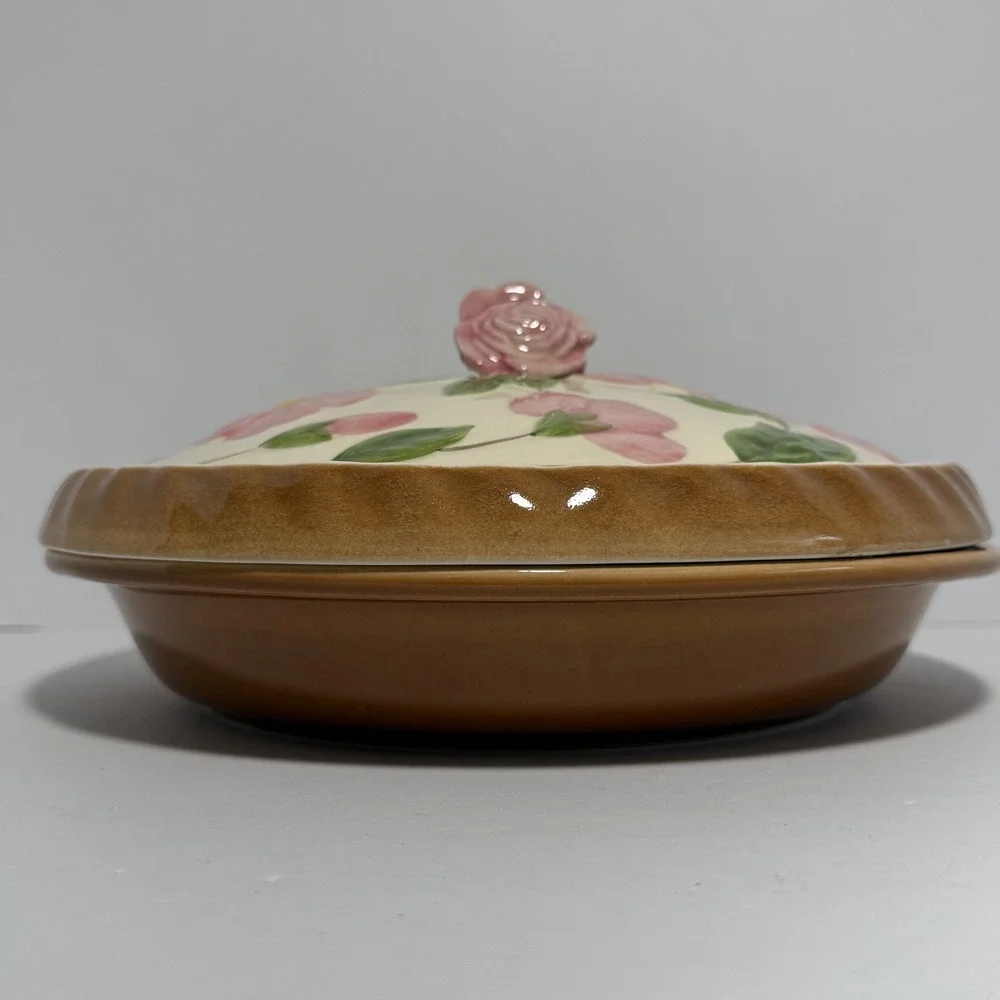 Franciscan Desert Rose Covered Pie Dish Plate Baker w/ Lid Pink Floral Stoneware